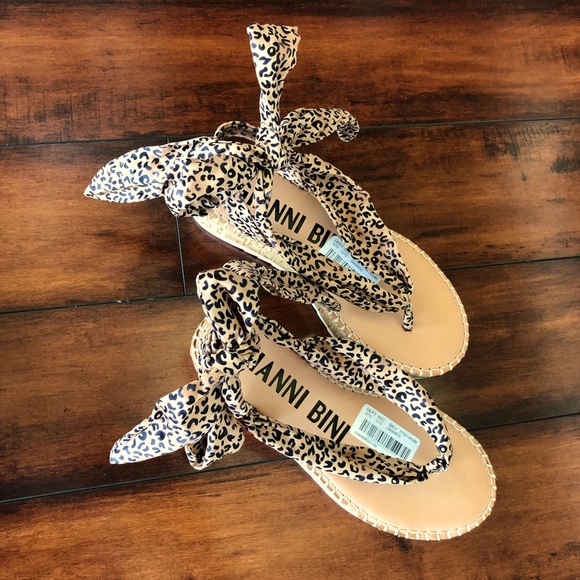 🆕Gianni Bini Sandals. NWT 000AJ - Picture 3 of 12